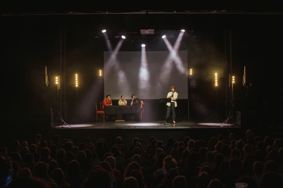 Quand les médias se font l'éco du monde